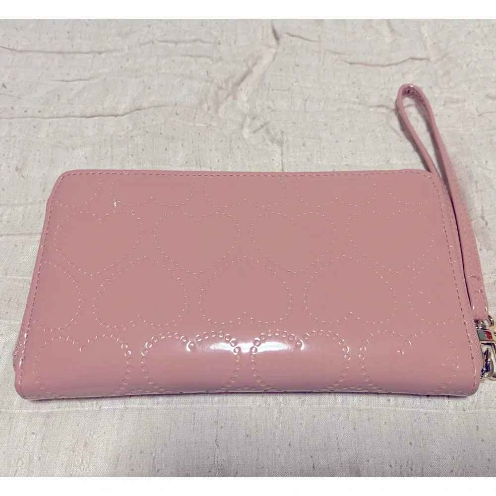 Betsey Johnson Pink Quilted Heart Wallet - Picture 2 of 10